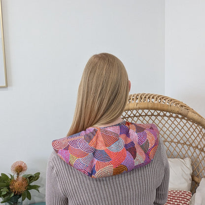 Shoulder heat/cool pack