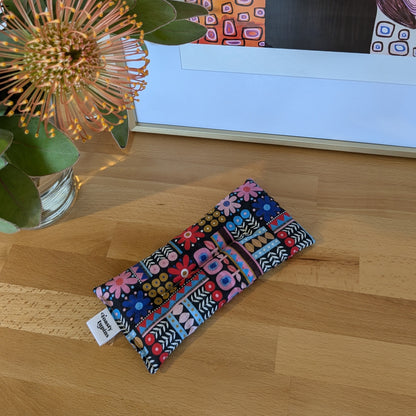 Teeny heat/cool pack