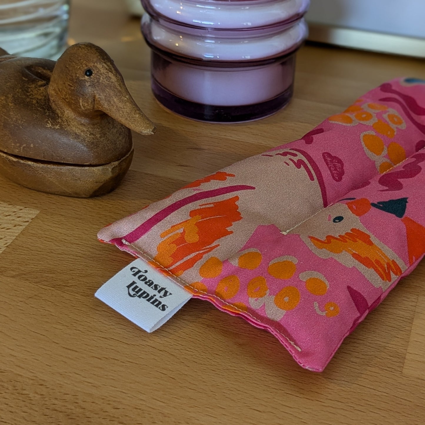 Teeny heat/cool pack